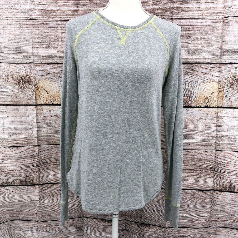 Athleta Girl Gray Long Sleeve Keyhole Top Size XL